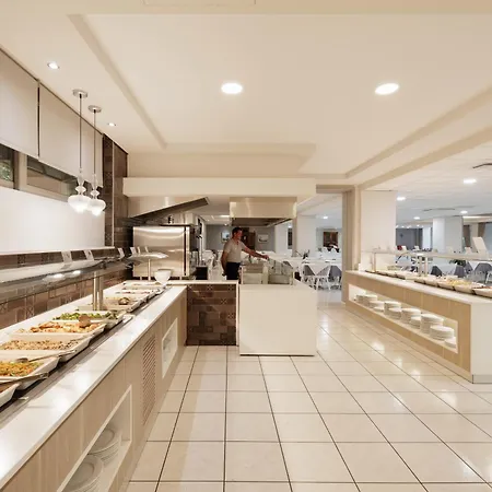 Elea Hotel 4*