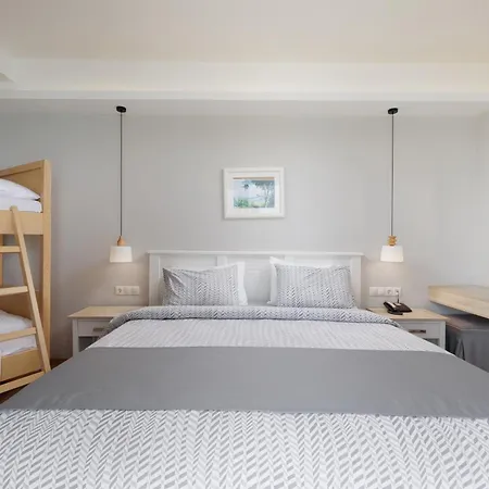 Elea Hotel 4*