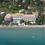 Elea 4*